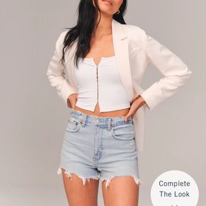 Abercrombie high rise mom shorts size 25